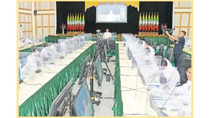 နိုင်ငံတော်စီမံအုပ်ချုပ်ရေးကောင်စီဥက္ကဌ နိုင်ငံတော်ဝန်ကြီးချုပ် ဗိုလ်ချုပ်မှူးကြီးမင်းအောင်လှိုင် စိုက်ပျိုးစွမ်းအားမြှင့်တင်ရေး အစည်းအဝေးသို့ တက်ရောက်အမှာစကားပြောကြား