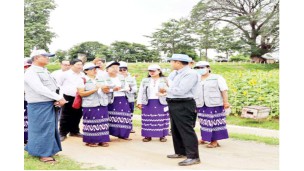 ဒုတိယဝန်ကြီး ဒေါက်တာတင်ထွဋ် တပ်ကုန်းမြို့နယ်နှင့်ရမည်းသင်းမြို့နယ်ရှိ တောင်သူ စိုက်ခင်းများ ကွင်းဆင်းကြည့်ရှု