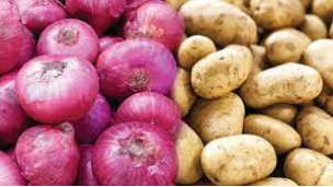 Govt failed to control prices of onions and potatoes: Bangladesh agriculture minister