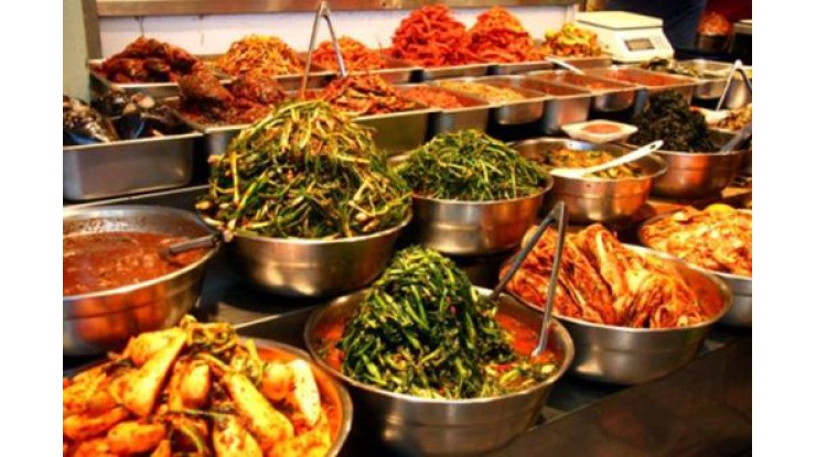 တောင်ကိုရီးယားနိုင်ငံ၏ လယ်ယာထွက်စားသောက်ကုန် တင်ပို့မှုသည် မေလအထိ အမေရိကန်ဒေါ်လာ (၄)ဘီလီယံ နီးပါးရှိပြီး ခေါက်ဆွဲခြောက်ထုပ်တင်ပို့မှုမြင့်တက်လာ