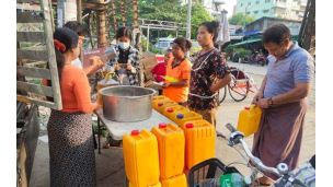 ရန်ကုန်စားအုန်းဆီ ရည်ညွှန်းဈေးနှုန်း တည်ငြိမ်နေ